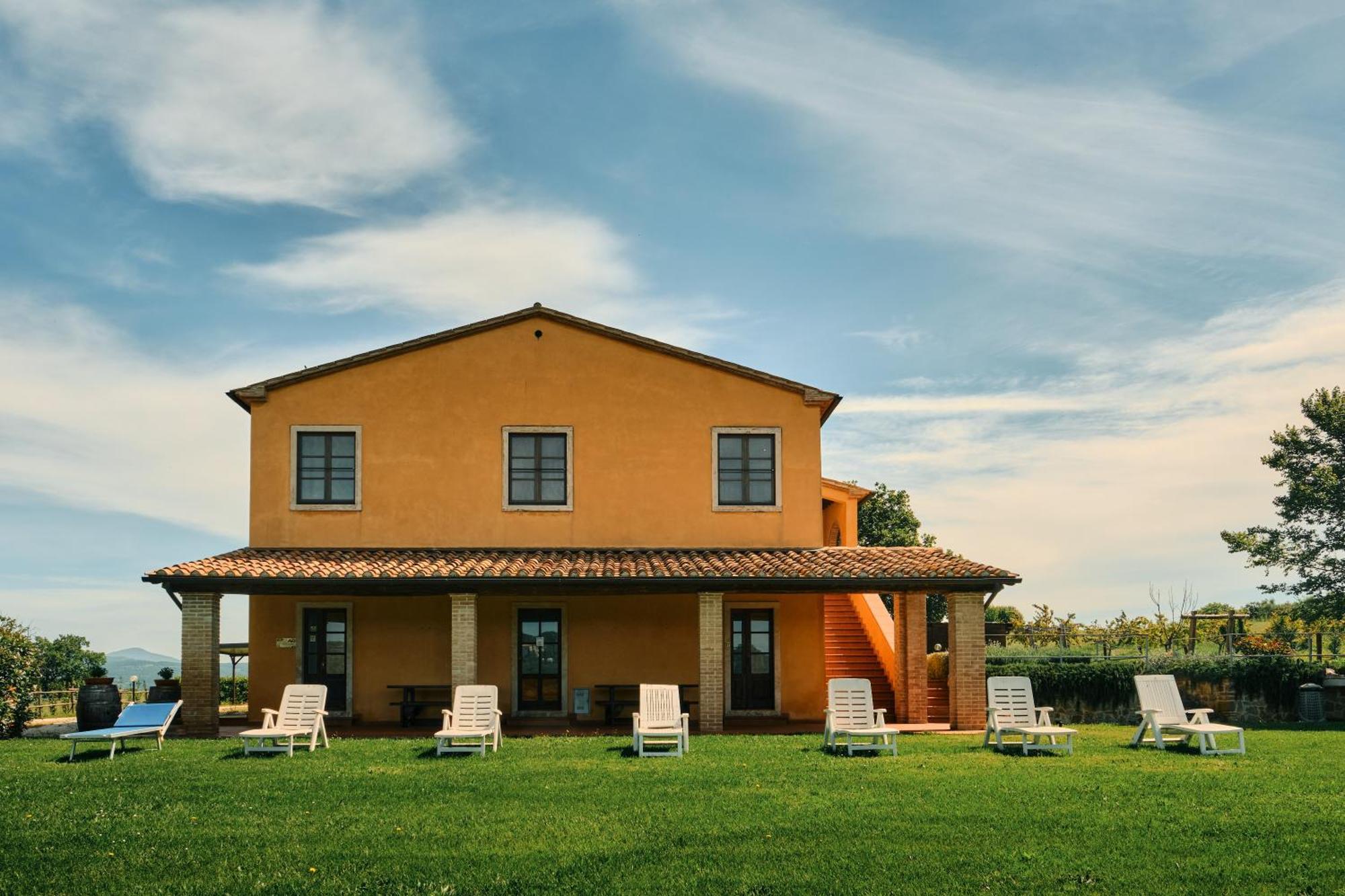 8380 Agriturismo Il Saragiolo 曼恰诺 外观 照片