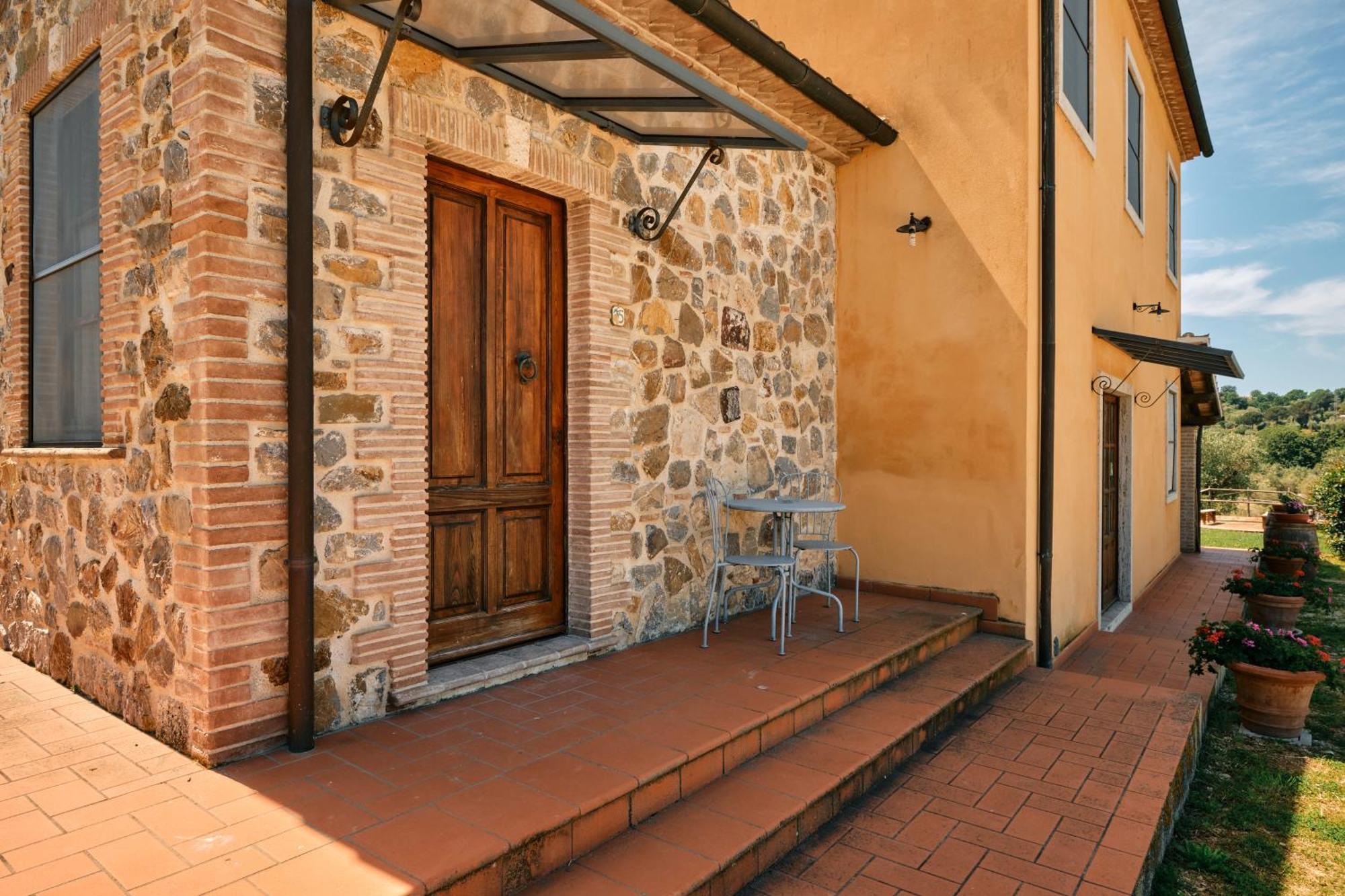8380 Agriturismo Il Saragiolo 曼恰诺 外观 照片